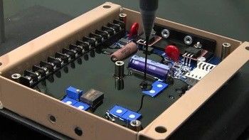 AB 粘着エポキシ粘着性樹脂配送ロボット ハニコムパネルポッティング
