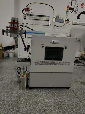 エポキシおよび硬化剤樹脂のためのCNC小型配給機械