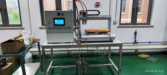 テーブルトップ・メーター 2 部液体樹脂の混合物配給機